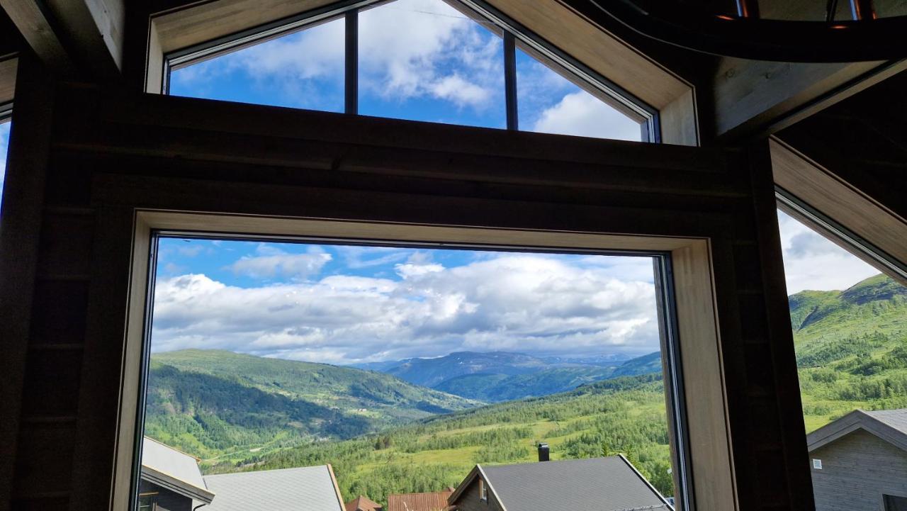 Mlodge - The Mountain Lodge Sogndal Buitenkant foto